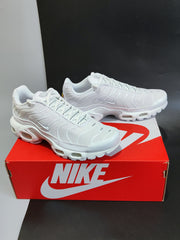 Nike Air Max Plus Women's Trainers in White UK 6 / EU 39