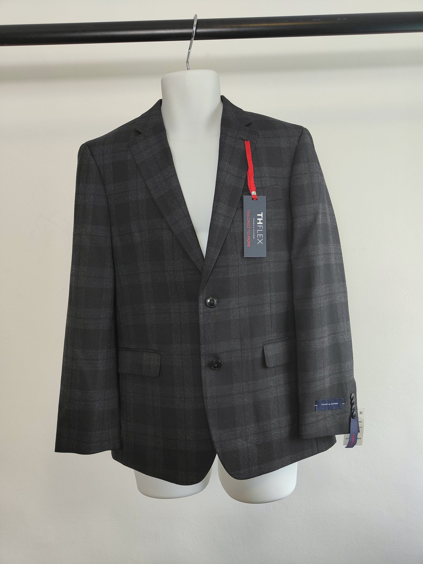 Tommy Hilfiger Men's Blazer in charcoal-Black 44R