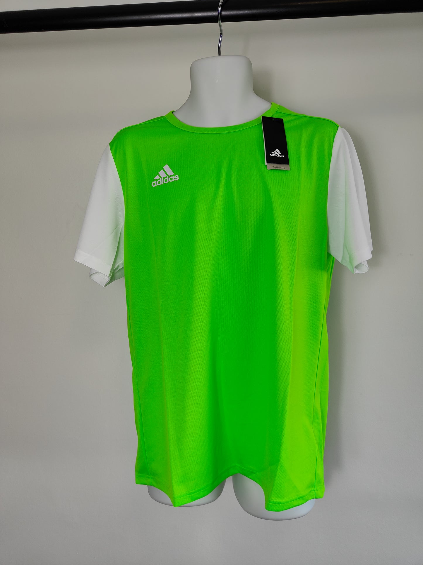 Adidas Men's Jersey T-Shirt in Green L