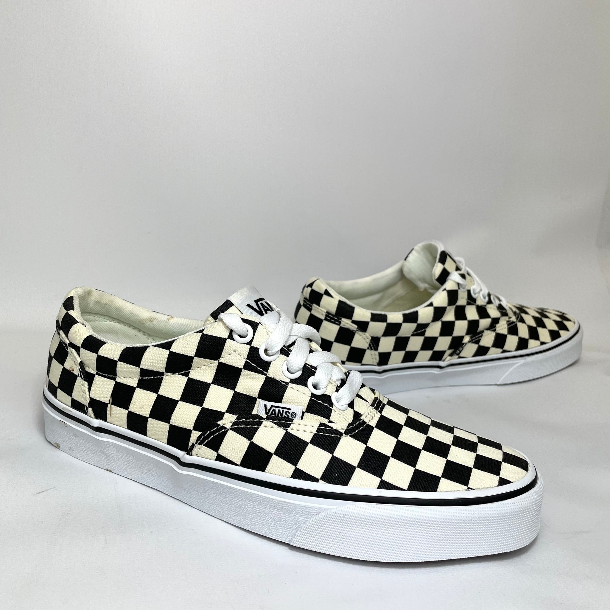 Vans Women's Doheny Checkered Low-Top Canvas Shoes Black/White