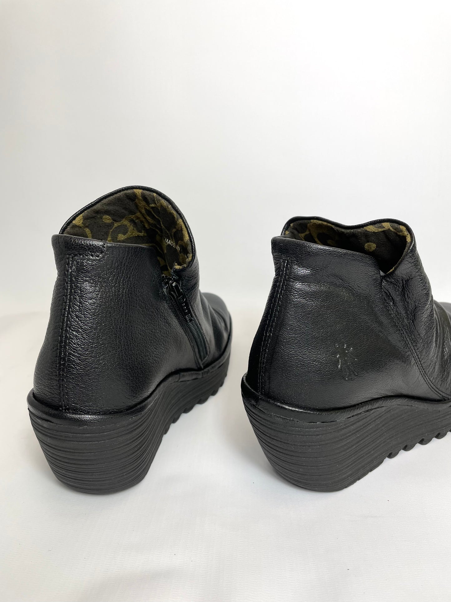 Women’s Zip-Up YIP Ankle Boots BLACK UK 6 / EU 39