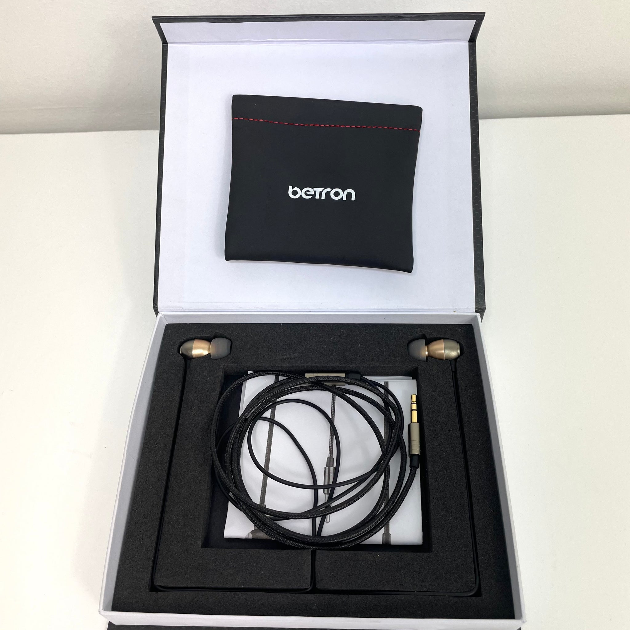 Betron GLD60 Noise Isolating In-Ear Earphones Headphones with 3.5mm Jack