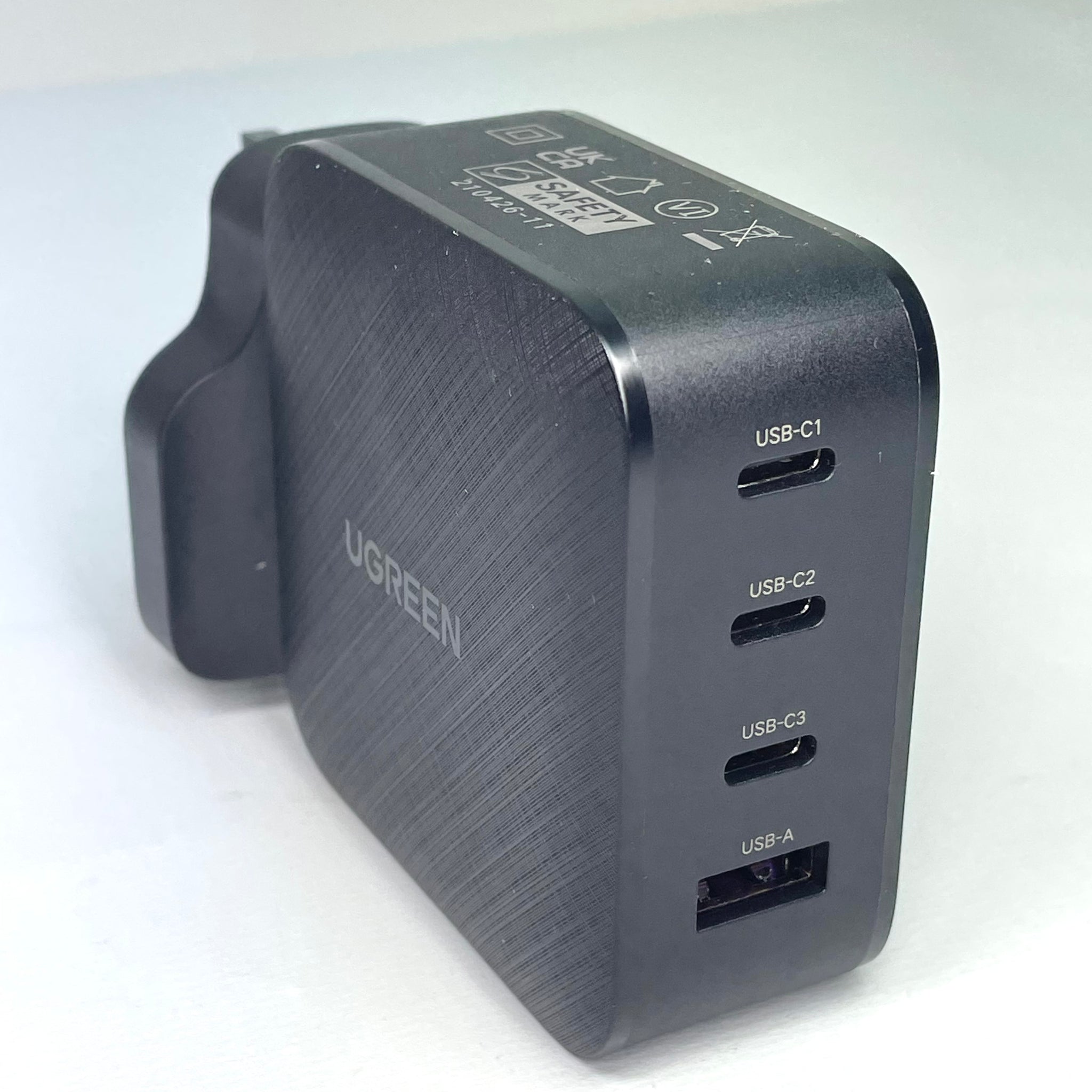 UGREEN 65W Multiport USB C Wall Charger Plug 4 Ports USB Power Adapter
