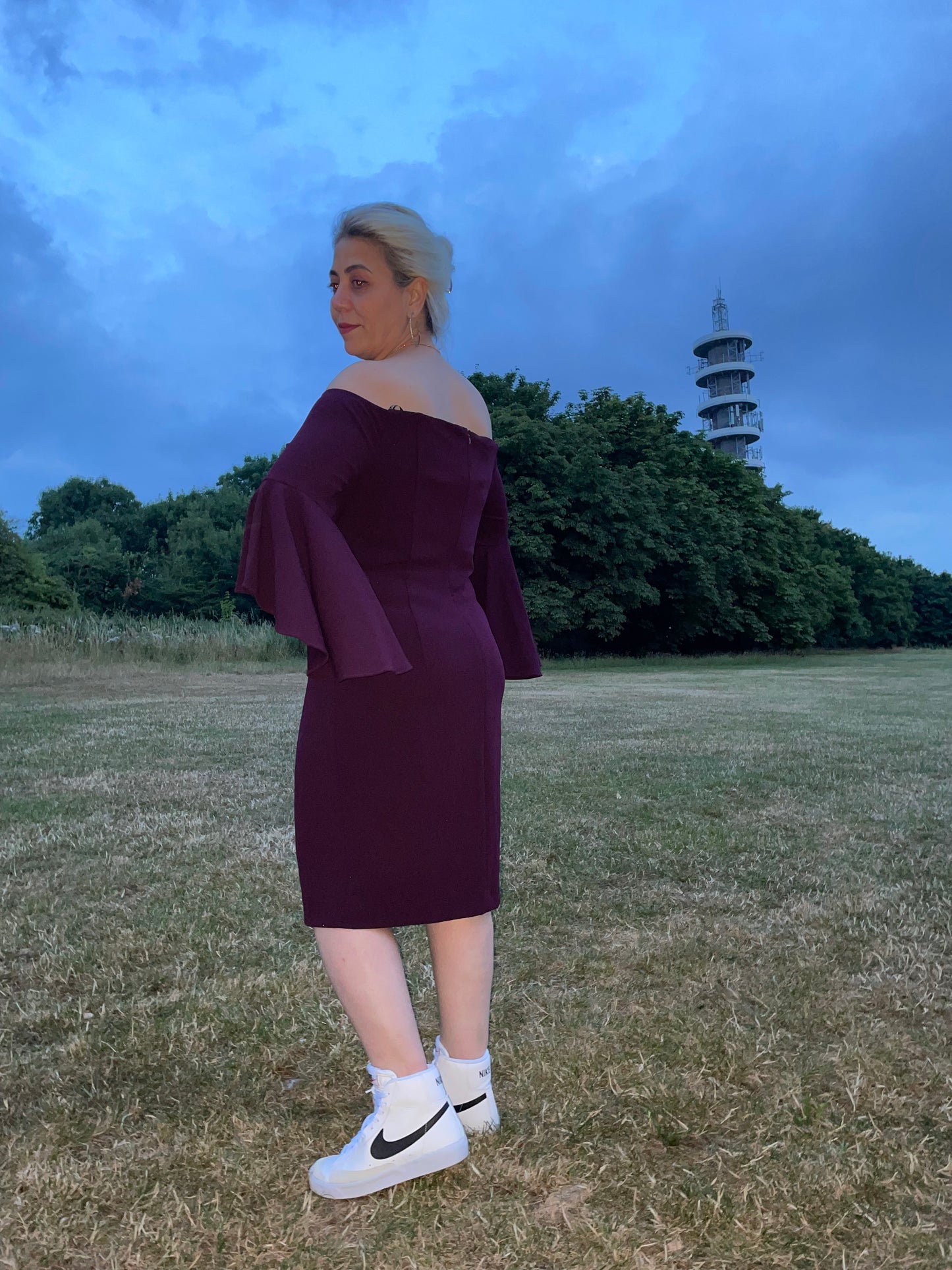Calvin Klein Women’s Off-The-Shoulder Flutter Bell Sleeve Dress Burgundy