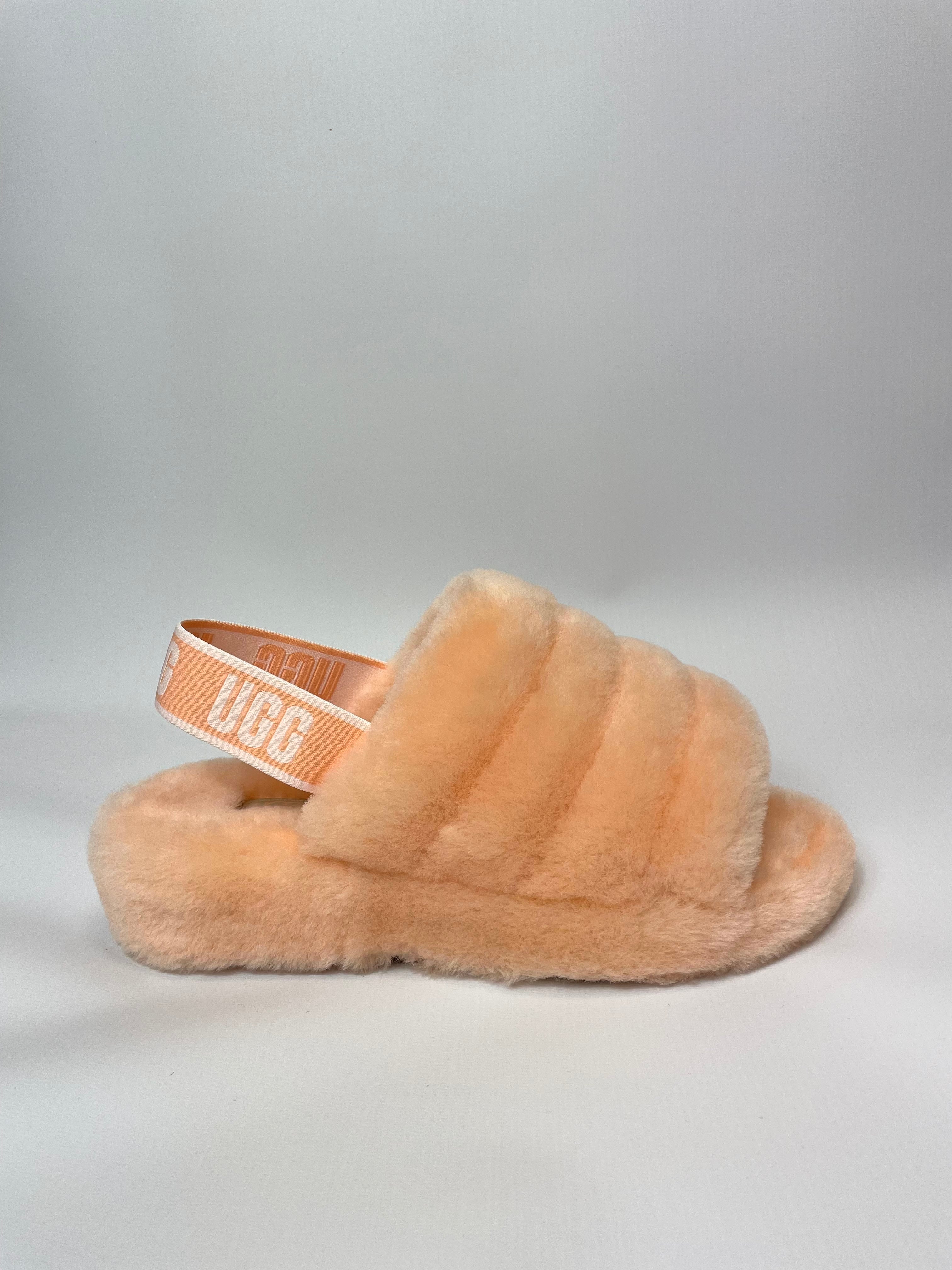 Ugg slippers online peach