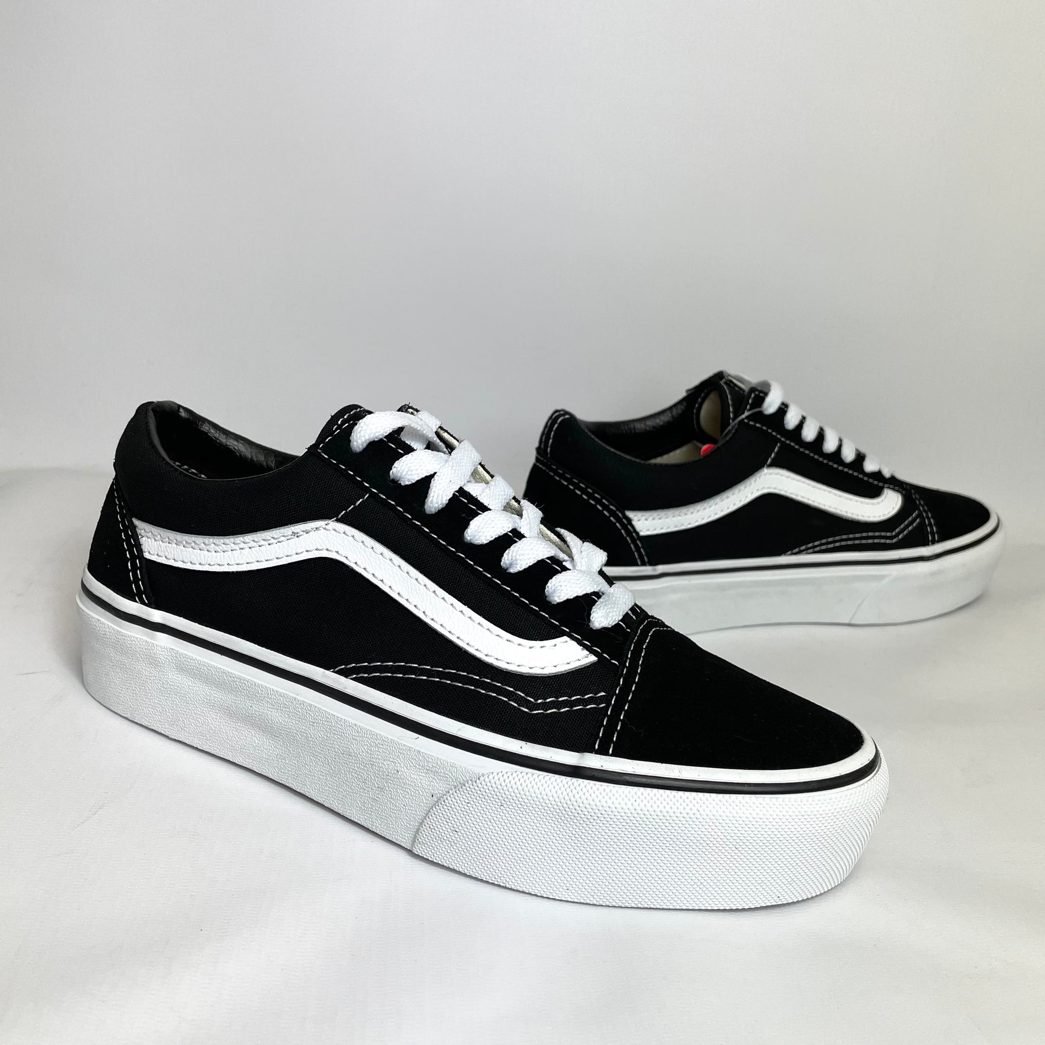 Vans Old Skool Womens Platform Shoes Black