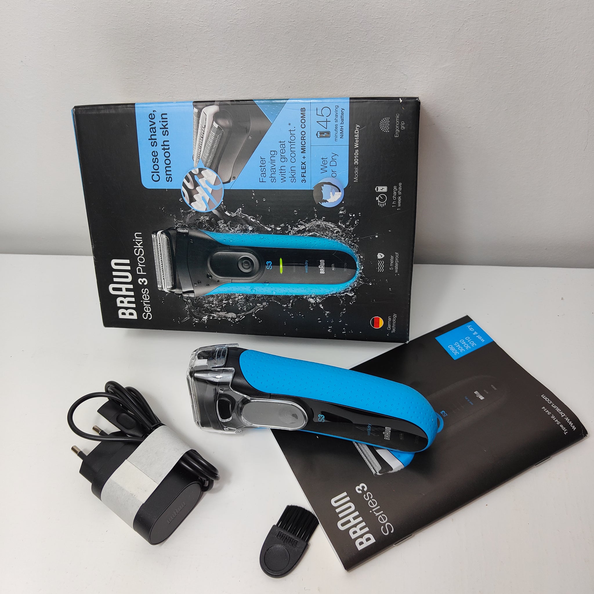 Braun Series 3 ProSkin Cordless Electric Foil Shaver - Wet/Dry