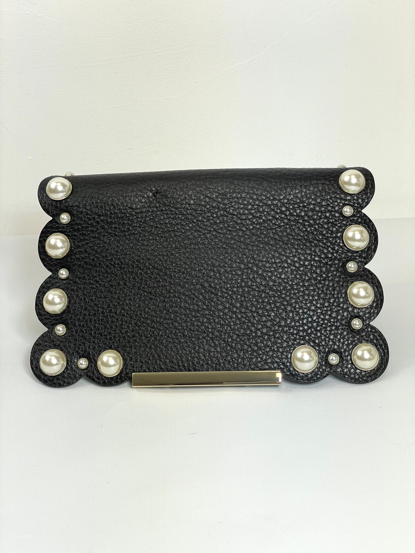 Kate Spade New York Make It Mine Leather Scallop Pearl Bag Flap in Black