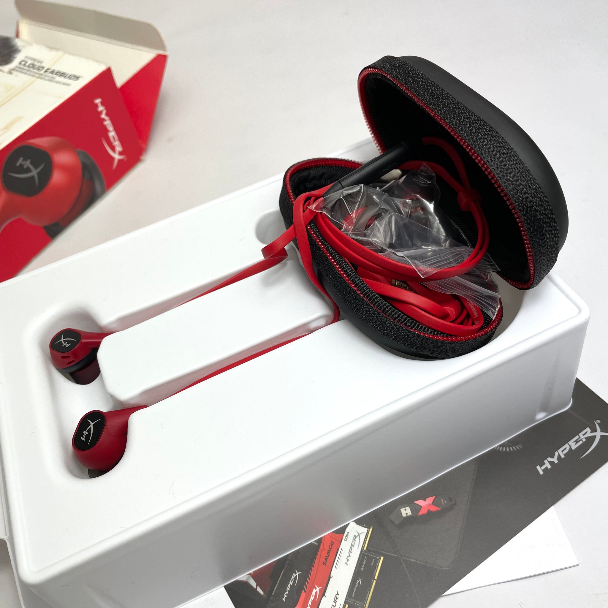 Cloud Earbuds Gaming Headphones Red