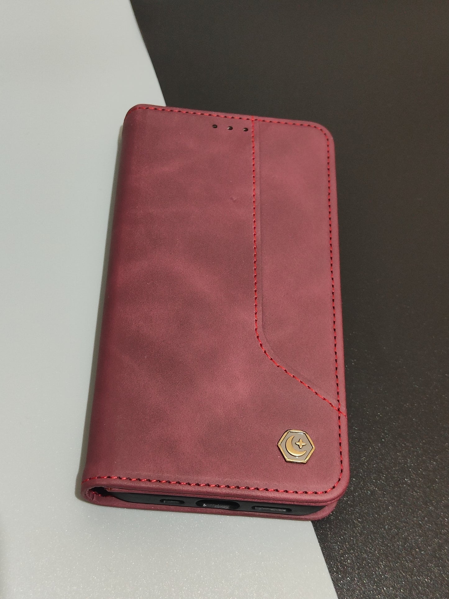 POLA iPhone 12/ iPhone 12 Pro Flip Case Magnetic Leather Wallet Case Cover with Stand in Wine Red