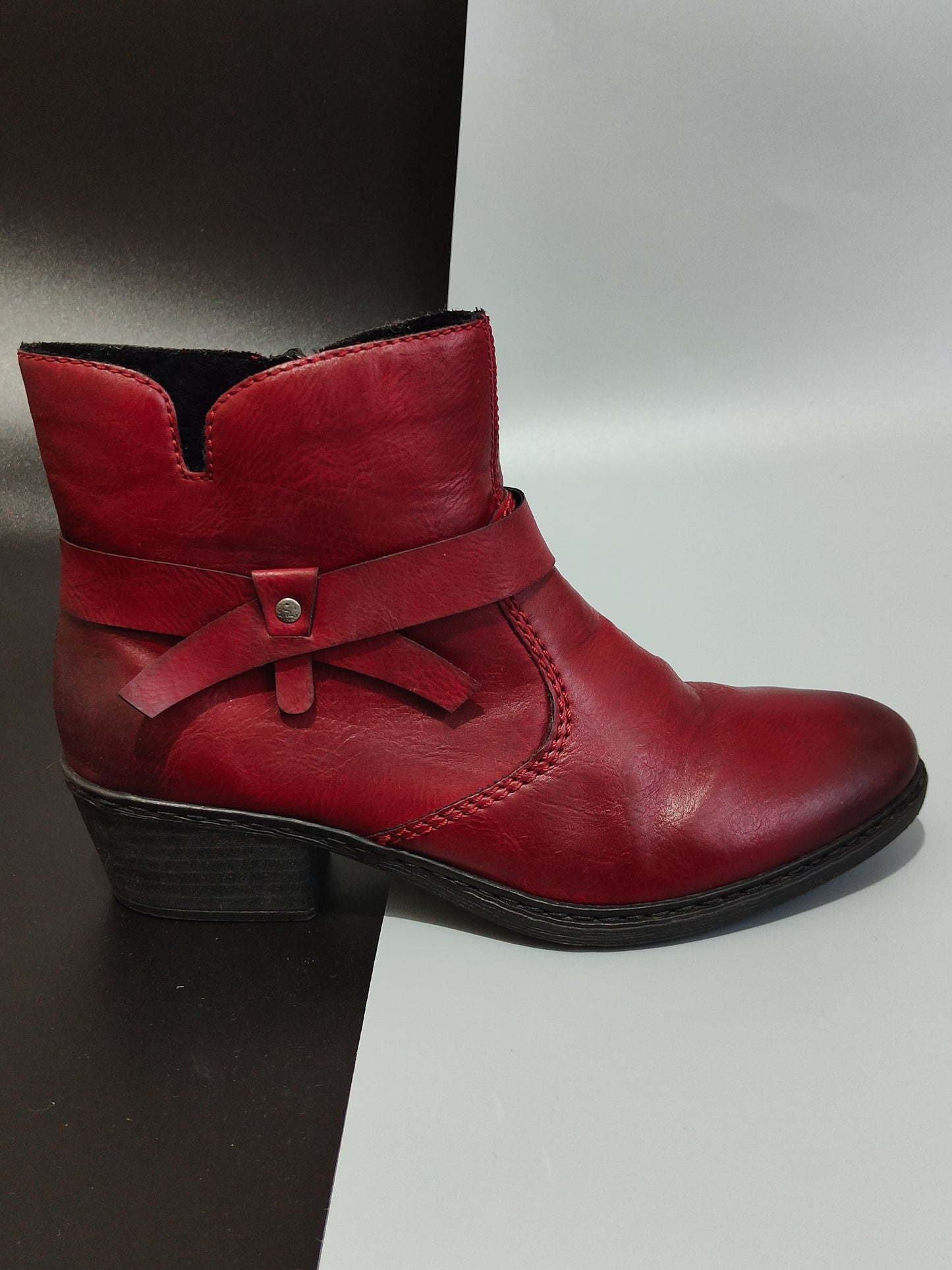 Antistress Women's Ankle Boots Red leather UK 5 / EU 38
