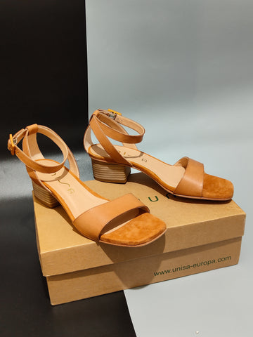 UNISA Wide Heel Leather Sandals in Yellow UK 6.5 / EU 40